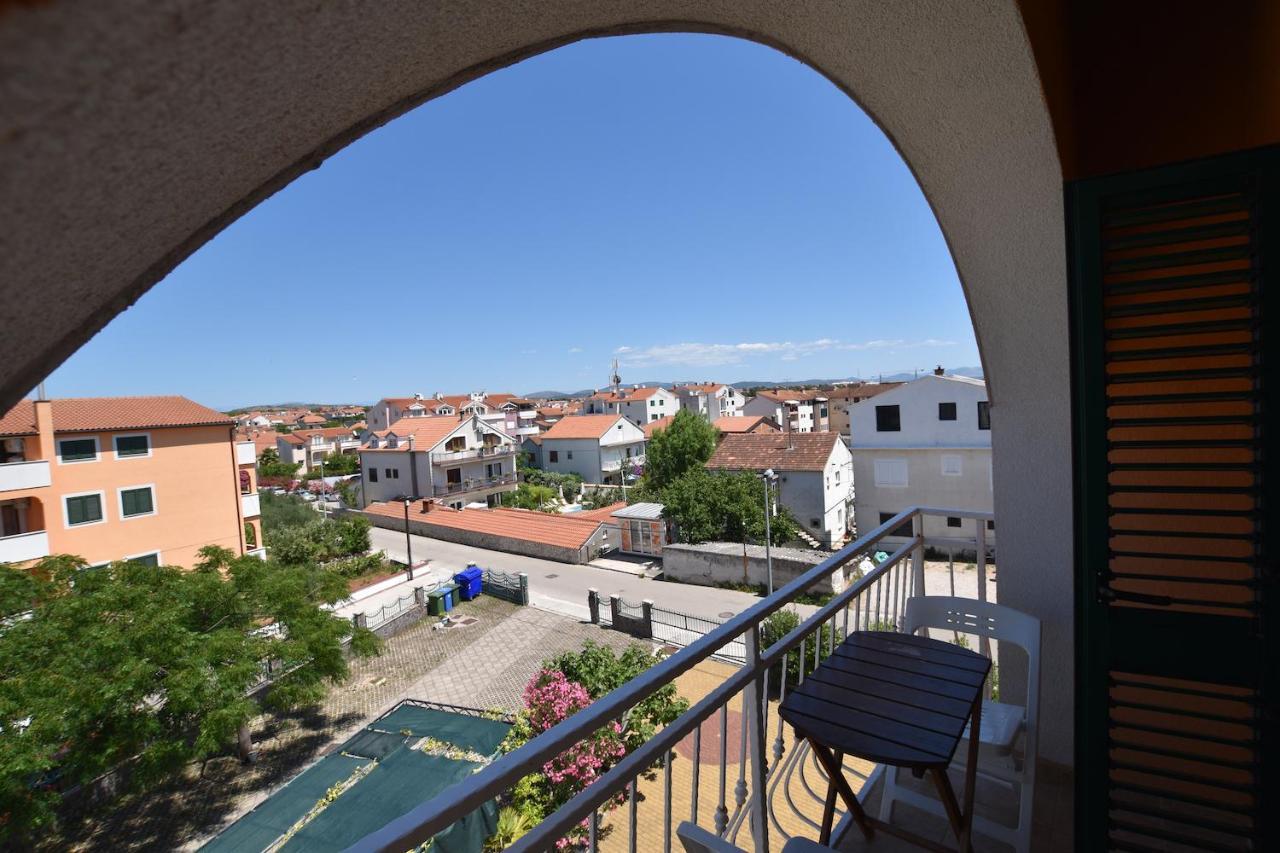 Pansion Hrga Hotel Vodice Exterior photo